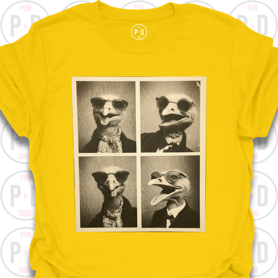 Retro Photobooth Ostrich, T-Shirt
