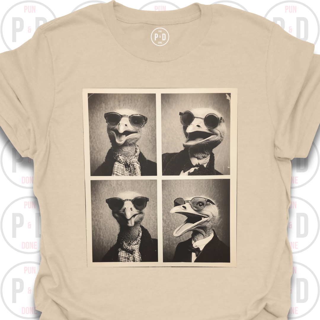 Retro Photobooth Ostrich, T-Shirt